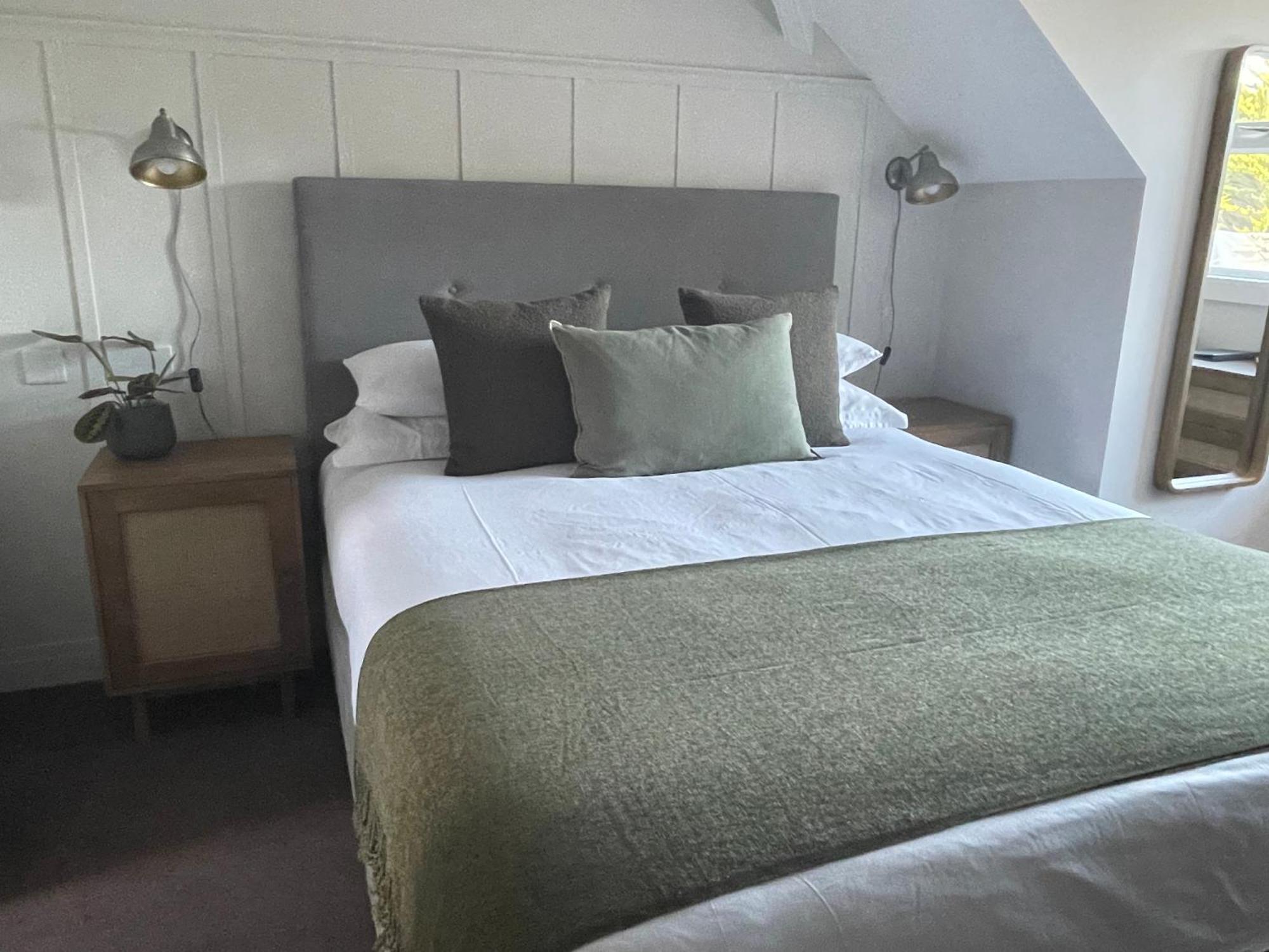 Bay 4* Falmouth