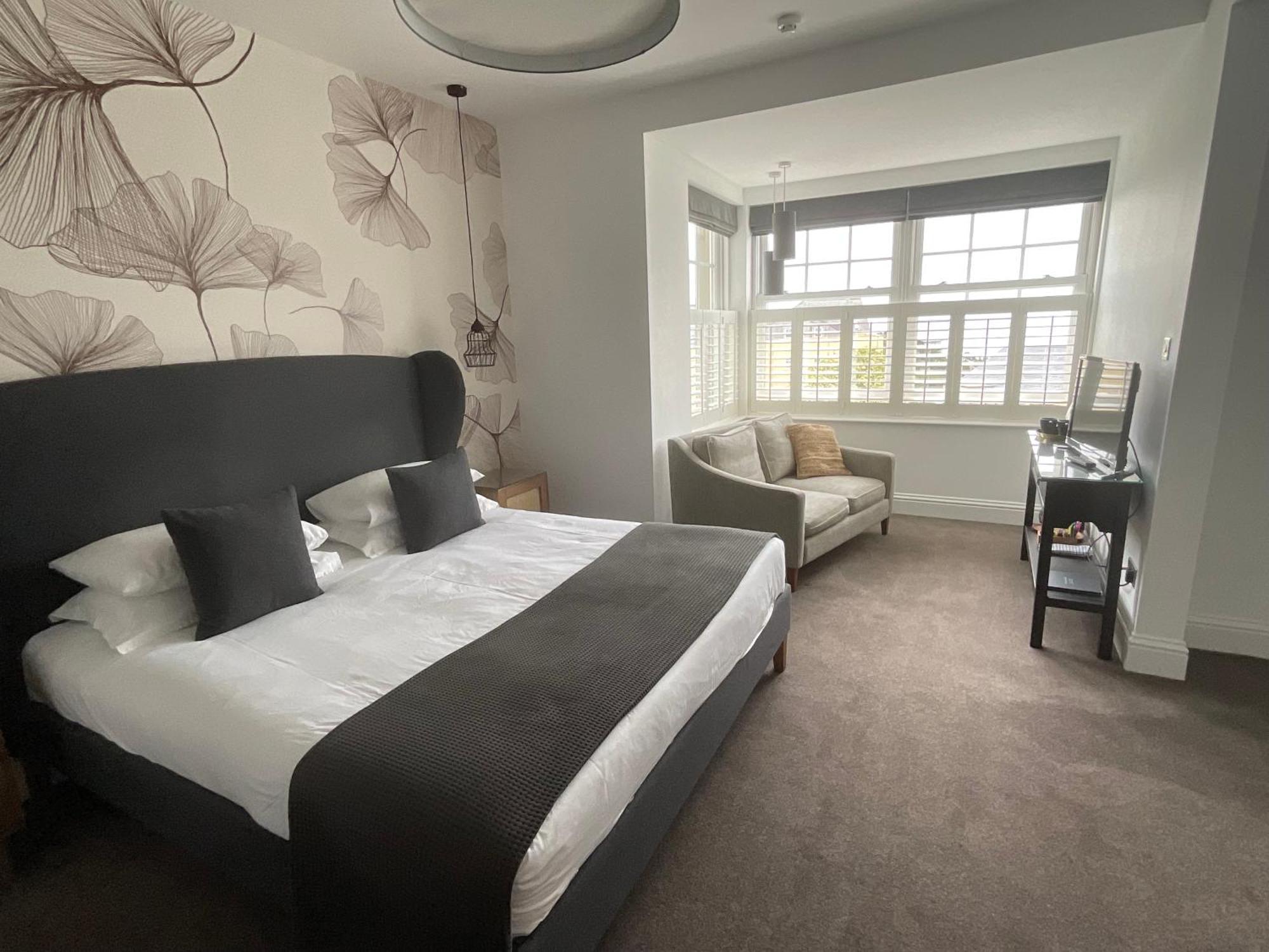 Bay 4* Falmouth